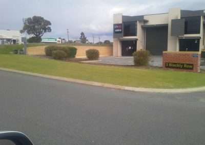 G & W Lawn Mowing offers reliable Lawn Mowing, Vertimowing and Weed Spraying in Cockburn, Success, Bibra Lake and surrounding areas